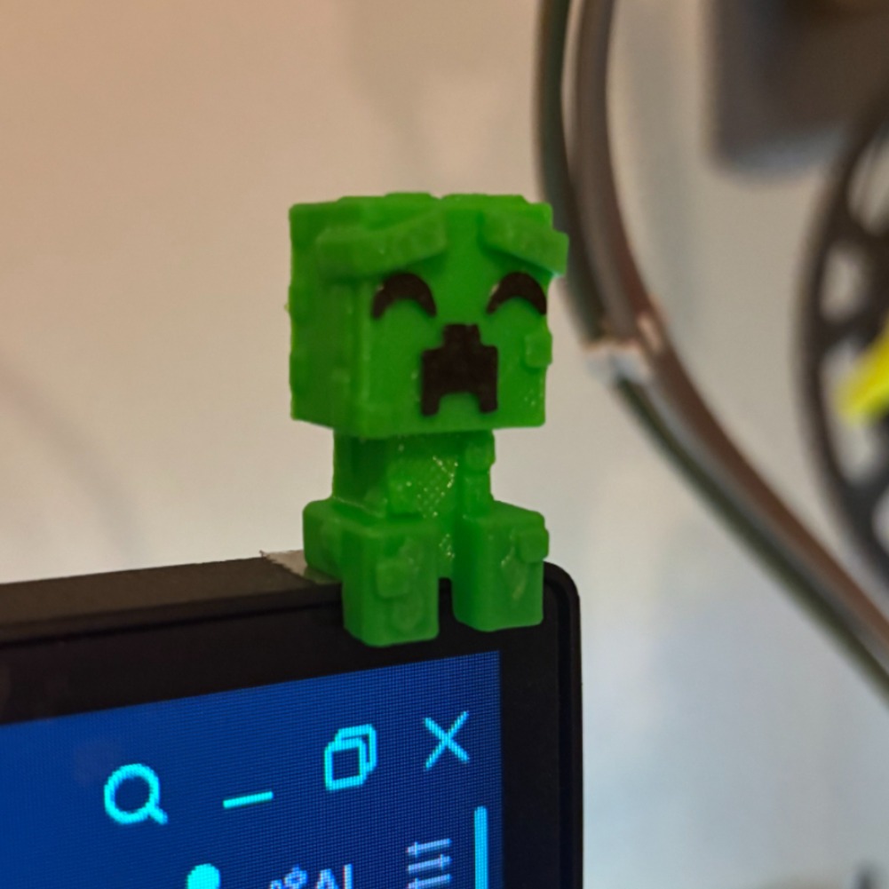 Cute Creeper Dog Computer Moni - 3D Printing Laptop incelemesi ve fiyatı